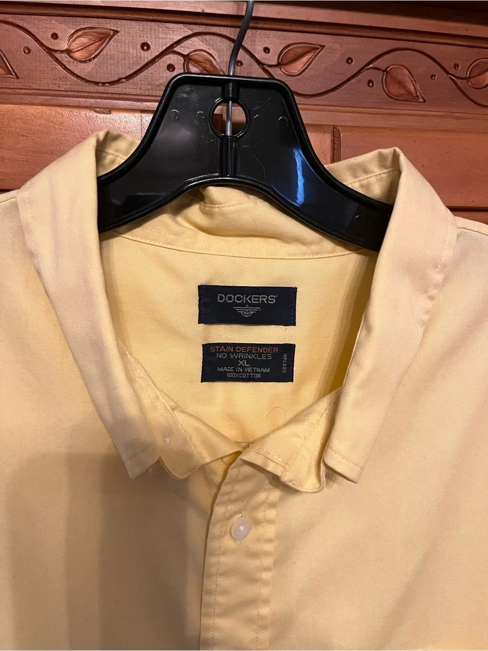 Dockers Stain Defender Short-Sleeve Button-Down Shirt Light Yellow XL